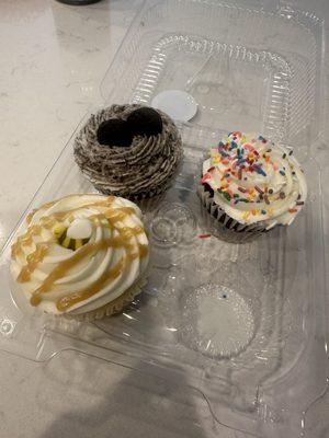 Cookies n cream, birthday cake, Sea salt cupcakes