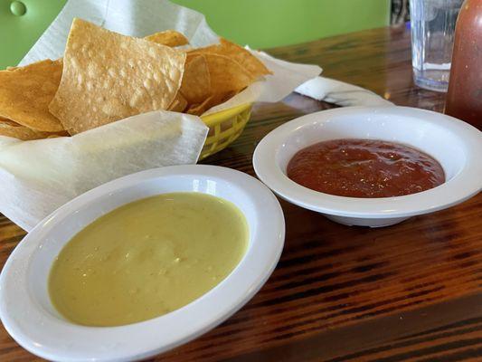 That green salsa is something special.  Wow.  Red ain't bad either.