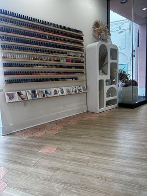 Nail polish display