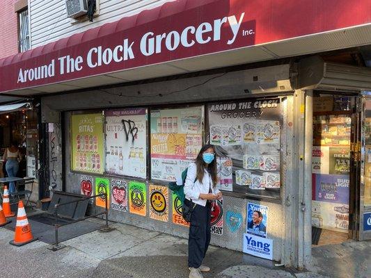 Around the Clock Grocery in Brooklyn, Yang Gang