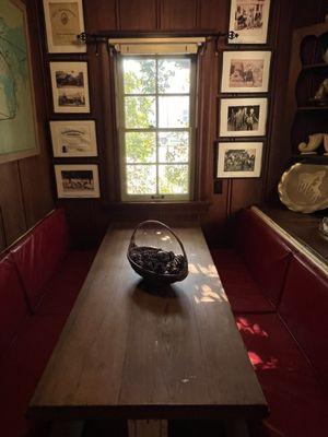 Kitchen nook