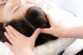 Scalp massage for migraine and insomnia