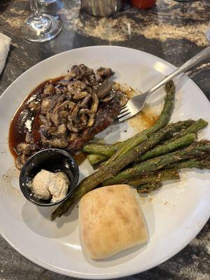 Bourbon mushroom steak