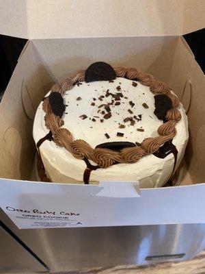 Oreo party cake