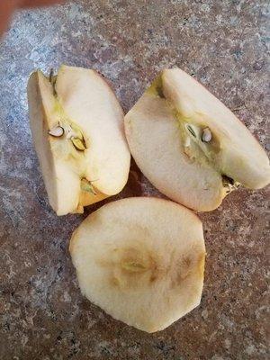 Old Storage apples. Couldn't use for Thanksgiving recipe. Not the 1st time happening at this Ingles. Won't shop there again.