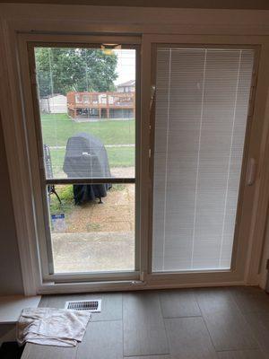 Sliding Door with Blinds