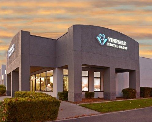 Vineyard Dental Group