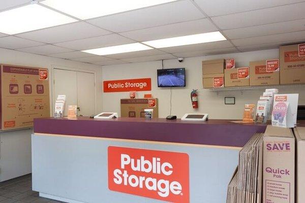 Public Storage