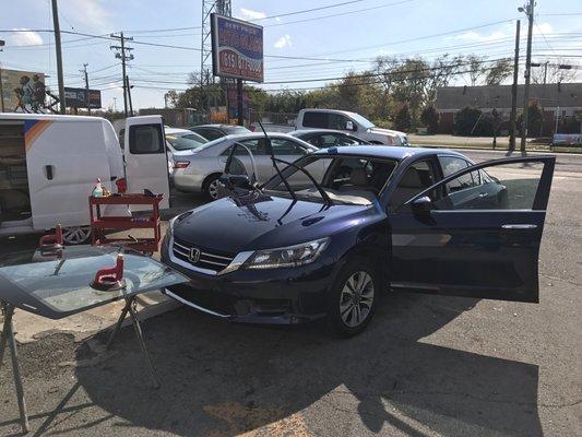 2015 Honda Accord Front Windshield Replacement