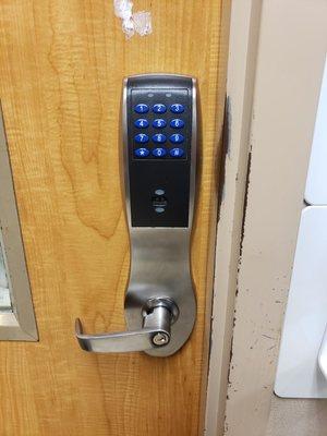 digital keypad installation