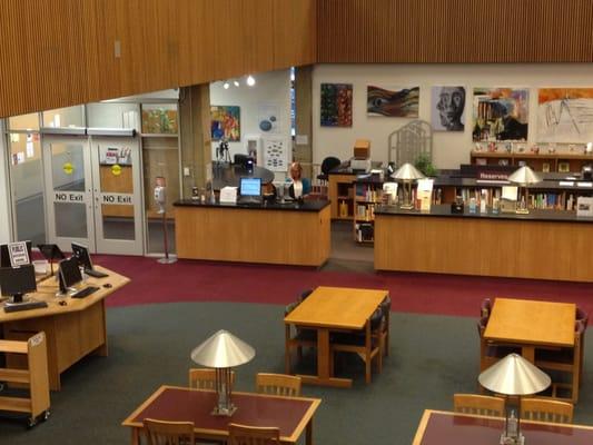 The library at MHCC