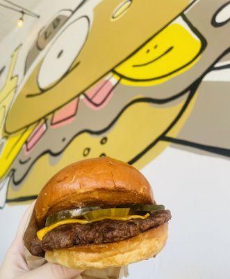 Regular smash burger added pickles