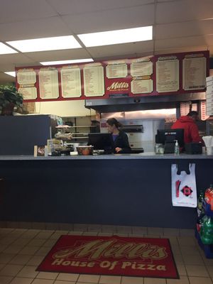 Millis House of Pizza -- 915 Main Street / Route 109, Millis            Interior