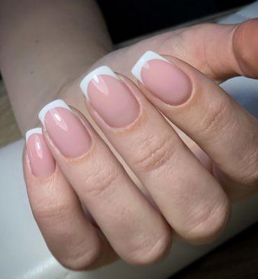 Hard gel + French manicure