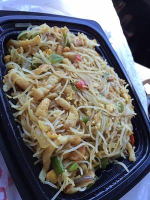 Singapore chicken noodles ;) very yummy