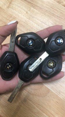 Locksmith service mobile!!! All keys lost , duplicates keys, just call me for price 916 889 9102 clao