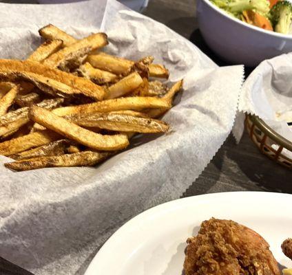 MY Not Be Freshly Cut Potatoes, But The Cajun Spice Sprinkle On The Fries Is Everything