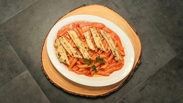 Penne A La Vodka w/Chicken