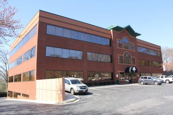 Outside view of Chambers Family Dentistry in Annapolis