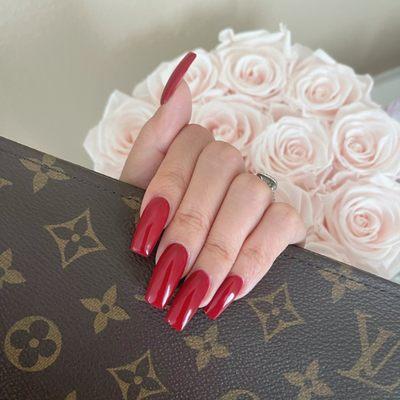 Deep cherry red acrylic nails by Kalie