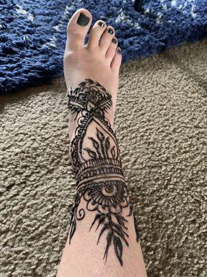 Ankle/foot henna