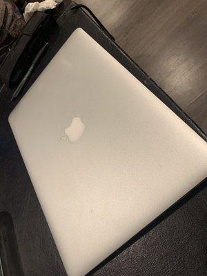 MacBook