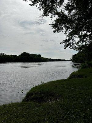 Looking south Mississippi River