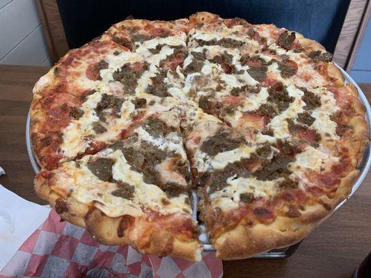 Meatball Ricottaroni; Mozzarella cheese, Meatball Ricotta cheese and Pepperoni Large