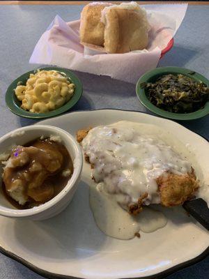 Boneless fried chicken with gravy, mac 'n' cheese, collars and mashed potatoes. Rolls were hot and fresh!