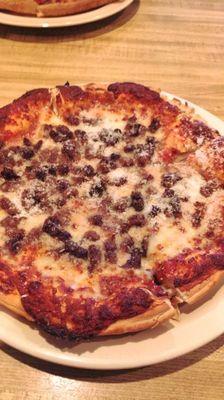 Ground beef pizza