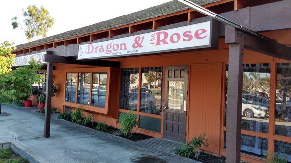 The exterior of The Dragon and the Rose.