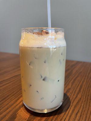 Maple pecan shaken expresso