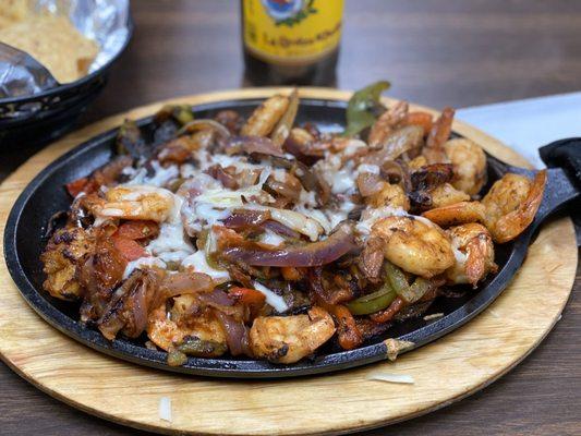 Shrimp fajitas