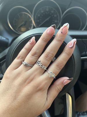 Almond shaped nails by Lana