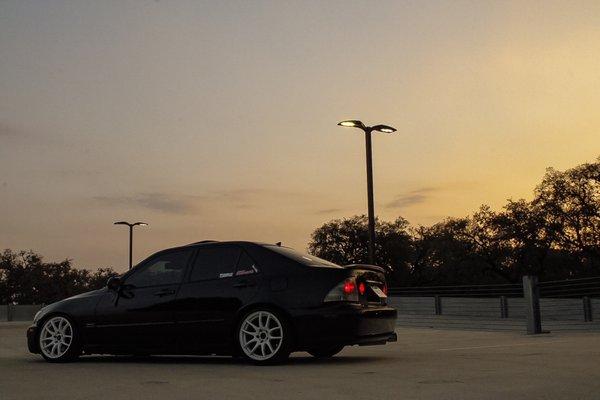 Brackenridge Park Parking Garage