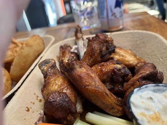 Maple sriracha wings