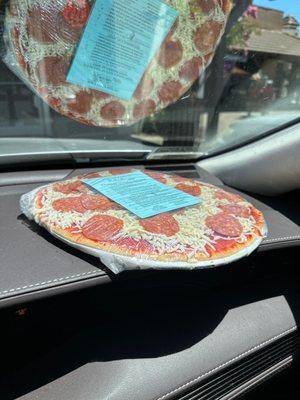 Pepperoni pizza