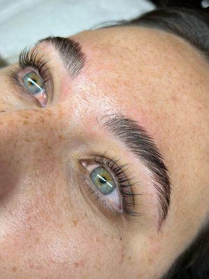 Lash lift and brow lamination