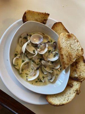 Steamed Clams, a perfect appetizer!