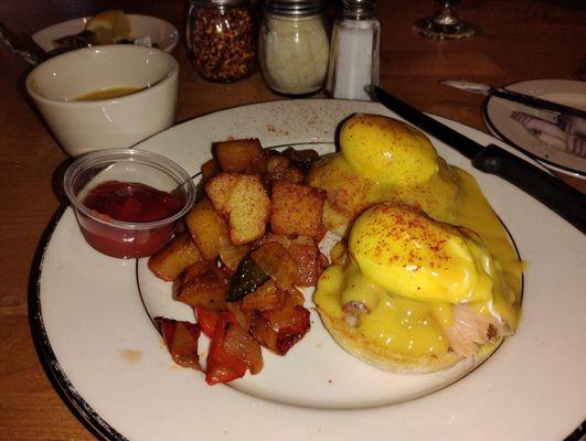 Salmon Eggs Benedict