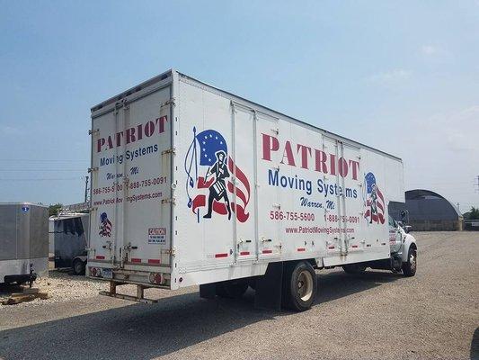 Call 586-755-5600 for Patriot Moving Services