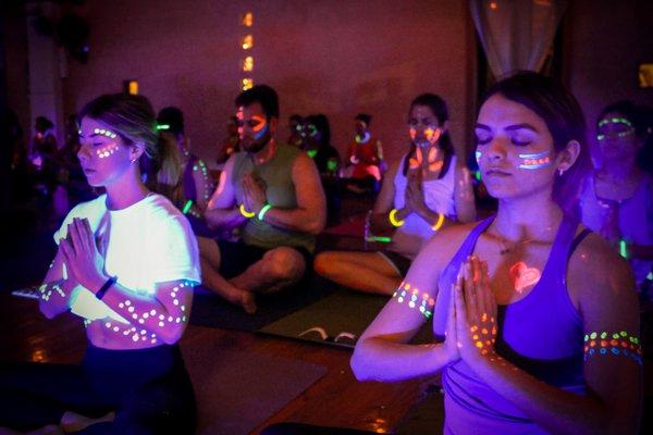 yoGLOW second Saturdays with Annie Smith. Neon + Music + Flow