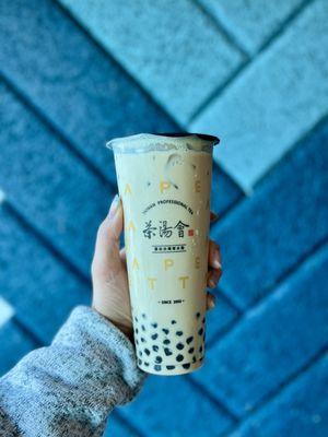 Tie guan yin milk tea w/ boba