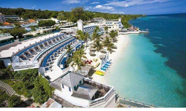 Planning to visit a Jamaican resort ?
Call us today