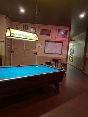 Pool table