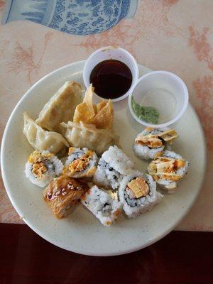 Love the sushi and fried dumplings here at new China buffet!