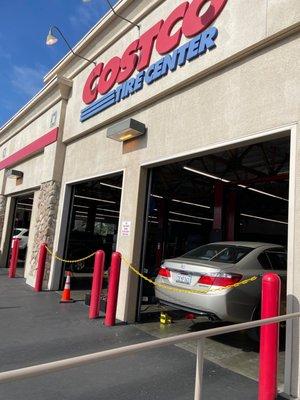 Costco tire center in Carmel Mountain Rd., San Diego