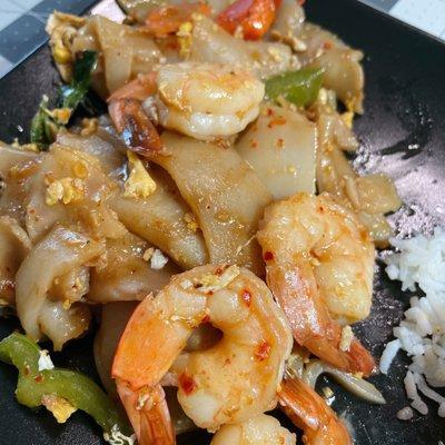 Drunken Noodles with shrimp