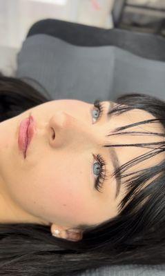 Wispy natural lashes