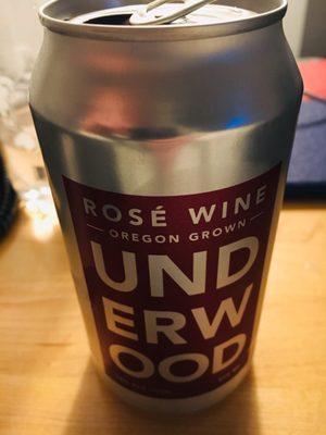 They sell cold cans of Underwood Rose & white wine.